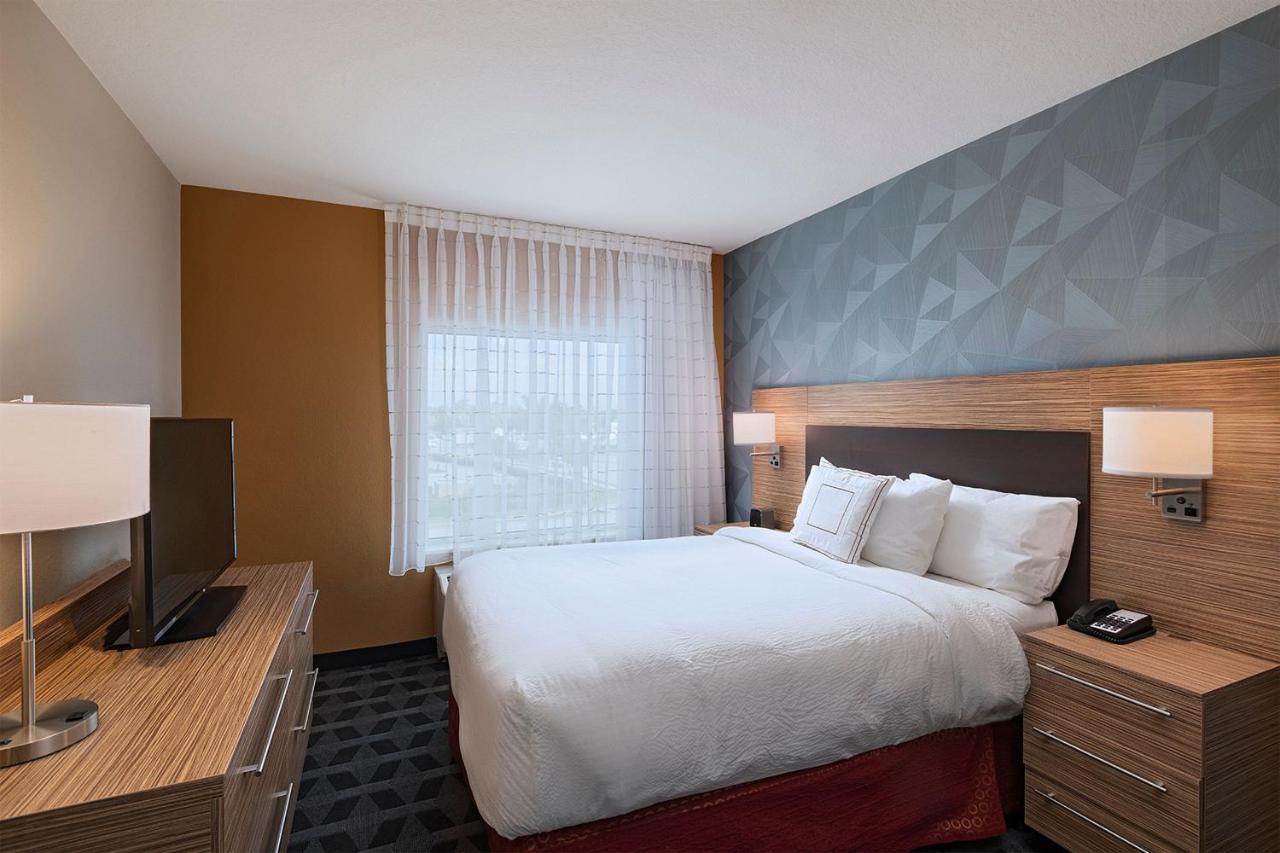Towneplace Suites By Marriott Naples Vineyards Екстер'єр фото